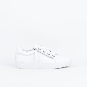 Ginny Sneaker