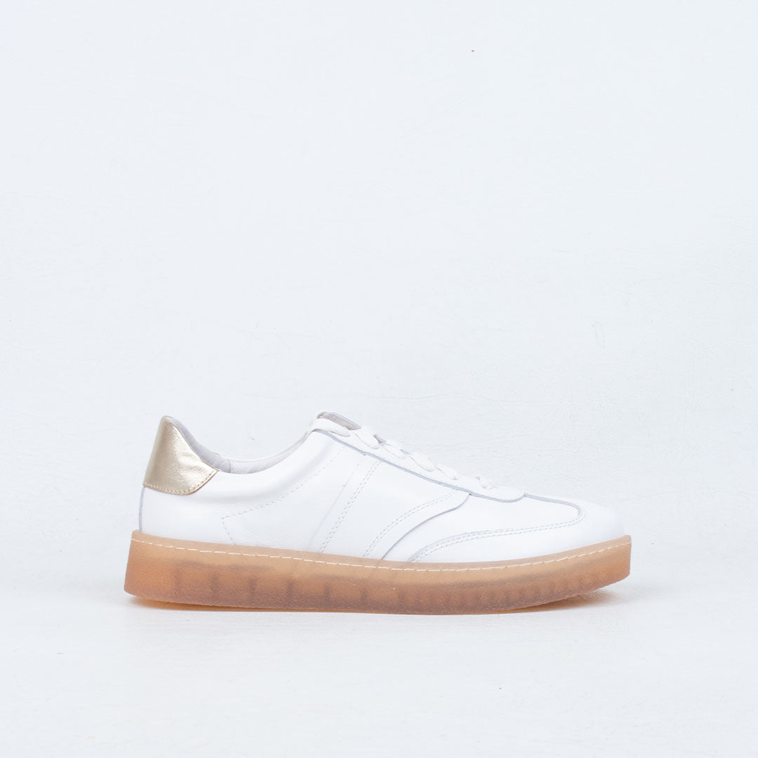 Glow Sneaker