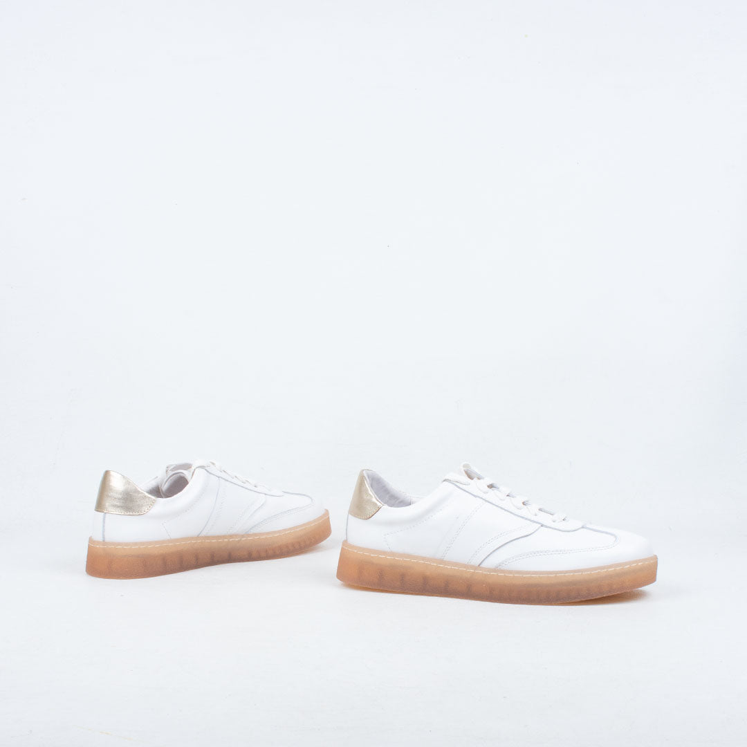 Glow Sneaker