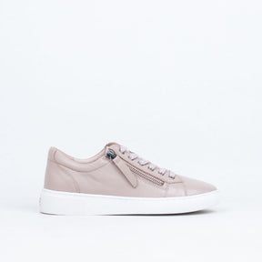 Guess Sneaker
