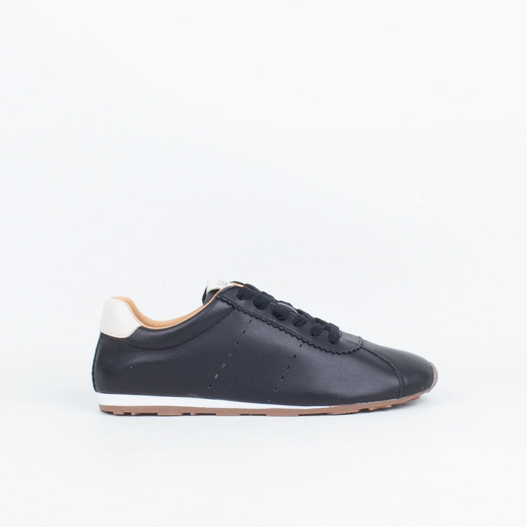 Guppy Sneaker