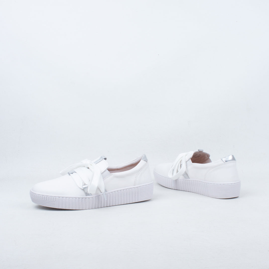 Gypsy Sneaker