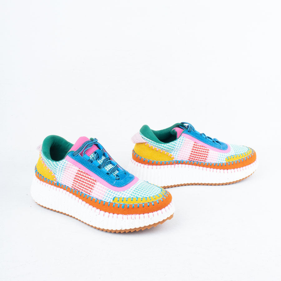 Stella Sneaker