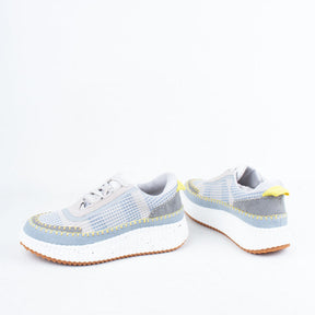 Stella Sneaker