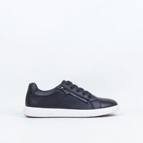 Nimbus Sneaker