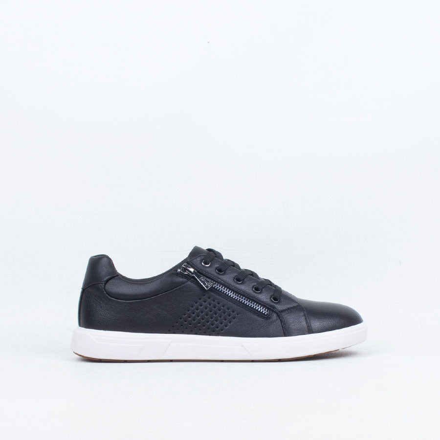 Nimbus Sneaker