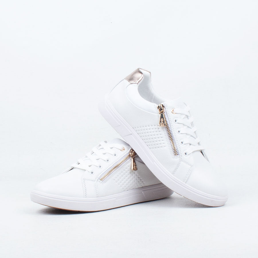 Nimbus Sneaker
