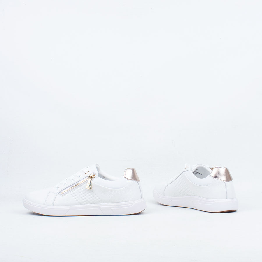 Nimbus Sneaker