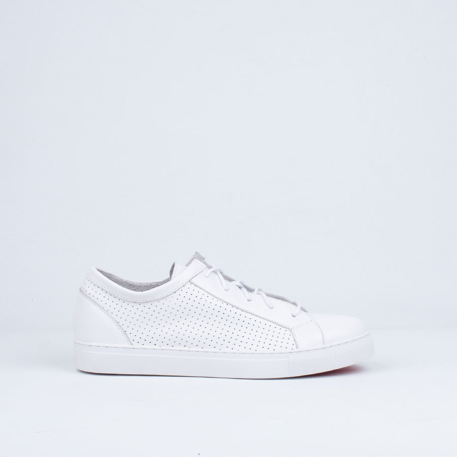 Bandit Sneaker