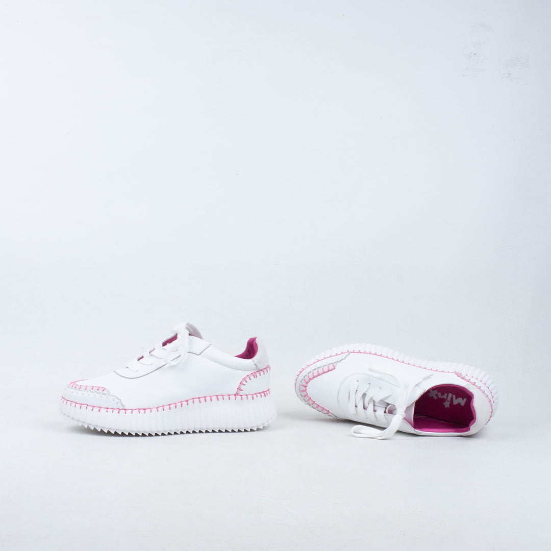 Rizz Sneaker