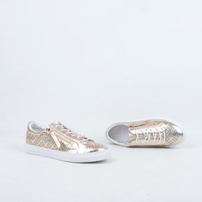 Zip Band Perf Sneaker