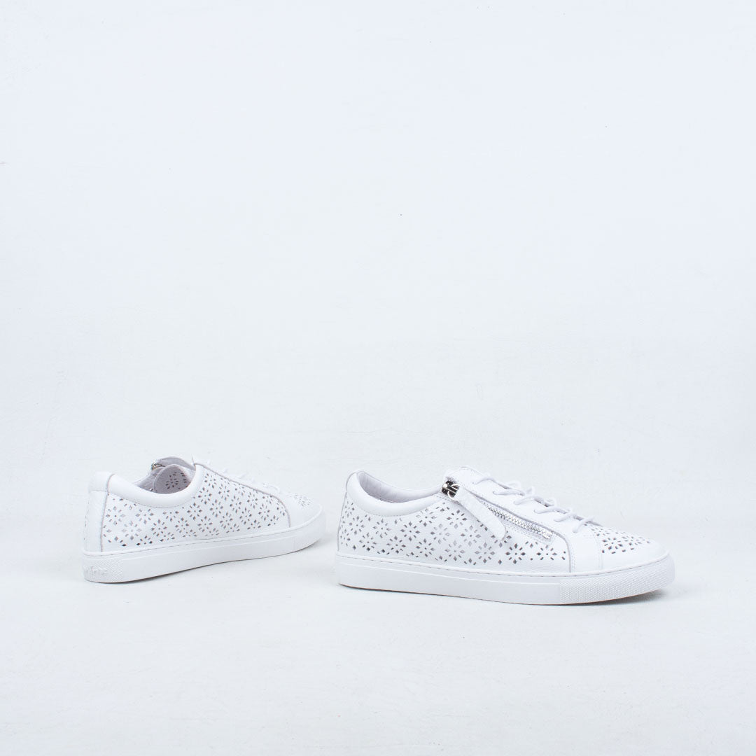 Zip Band Perf Sneaker
