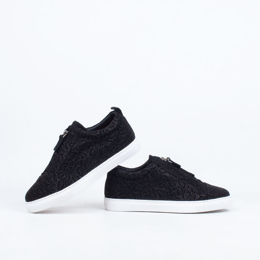 Zoe Sneaker