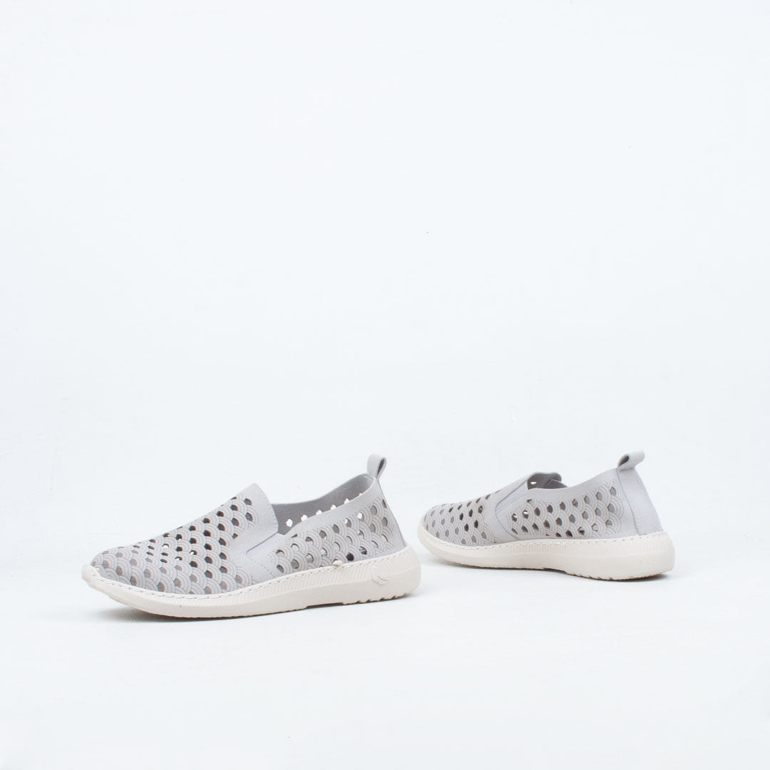 Pabla Slip On Sneaker