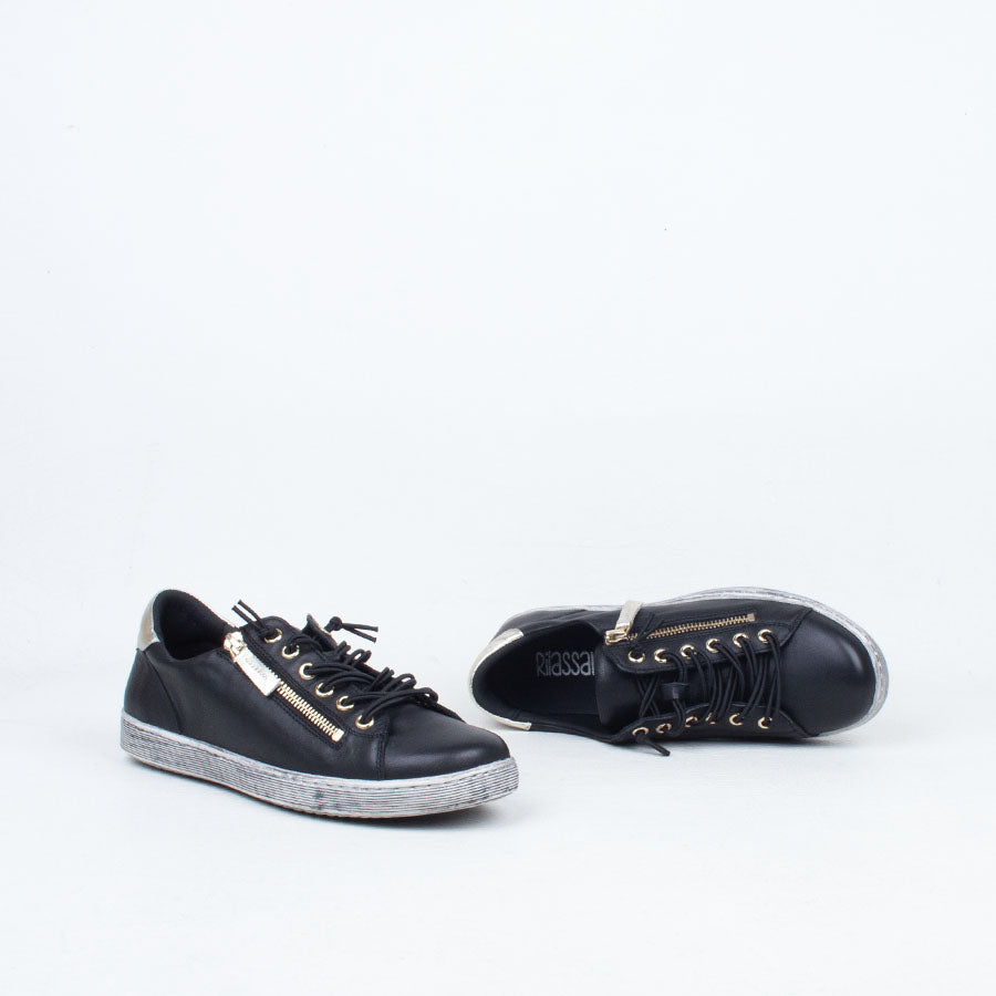 Temi Sneaker