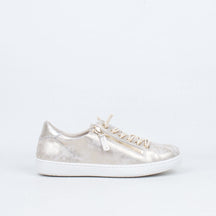 Temi Sneaker
