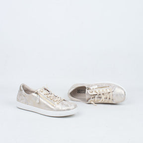 Temi Sneaker