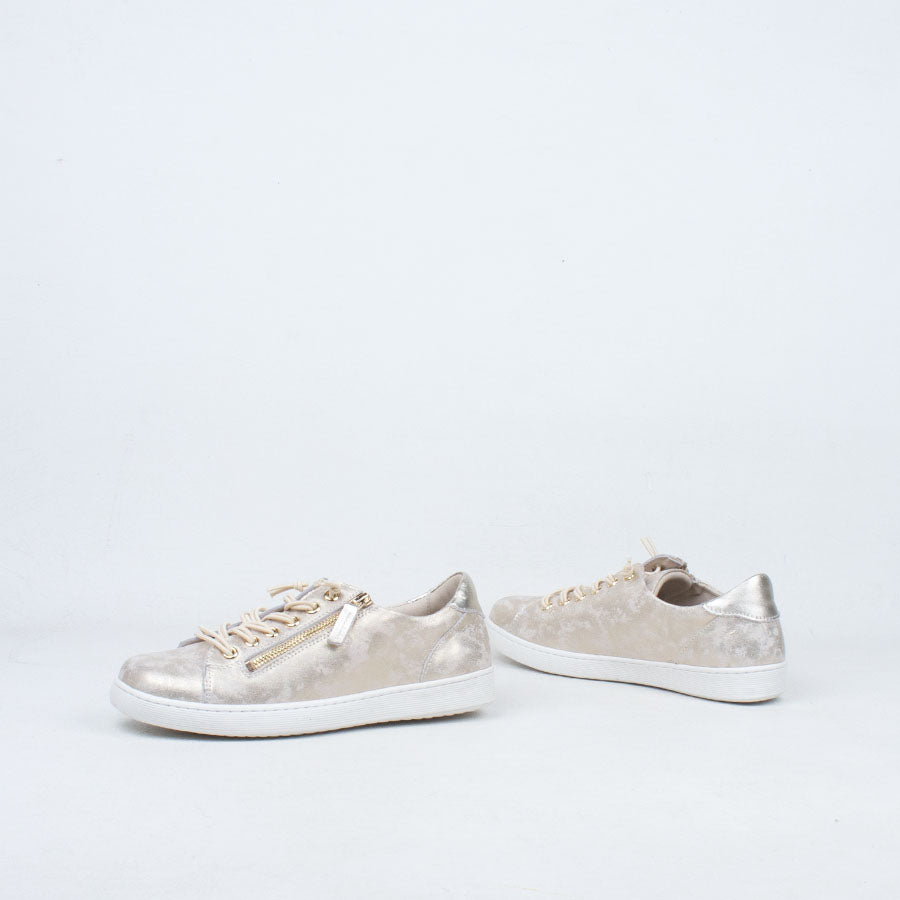 Temi Sneaker