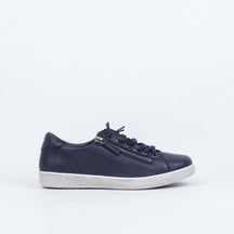 Temi Sneaker
