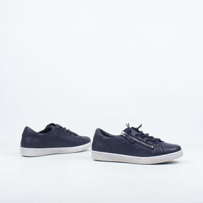 Temi Sneaker