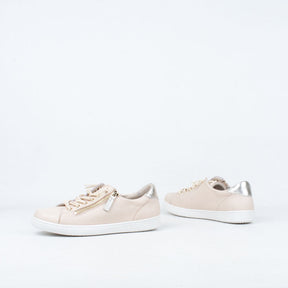 Temi Sneaker