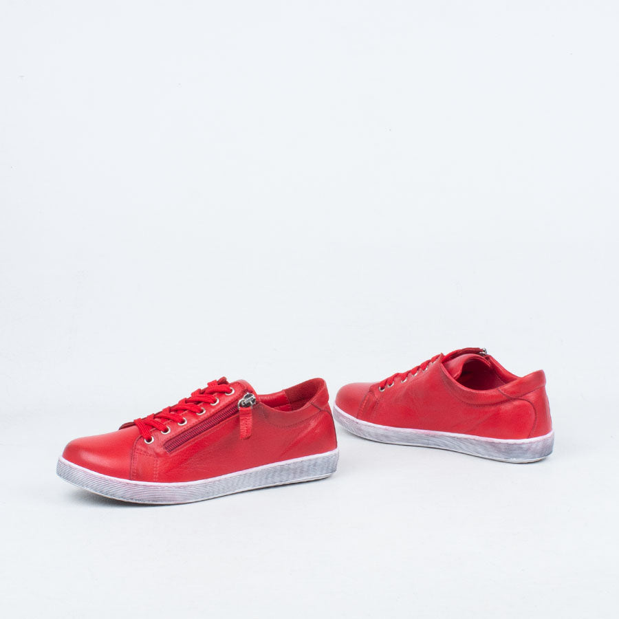 Tommie Sneaker