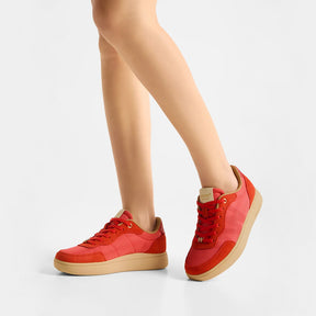Line Sneaker