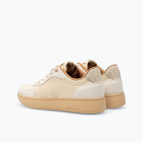 Line Sneaker