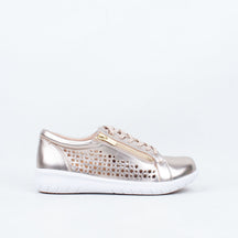 Shovo Sneaker