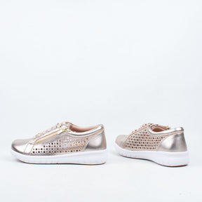 Shovo Sneaker