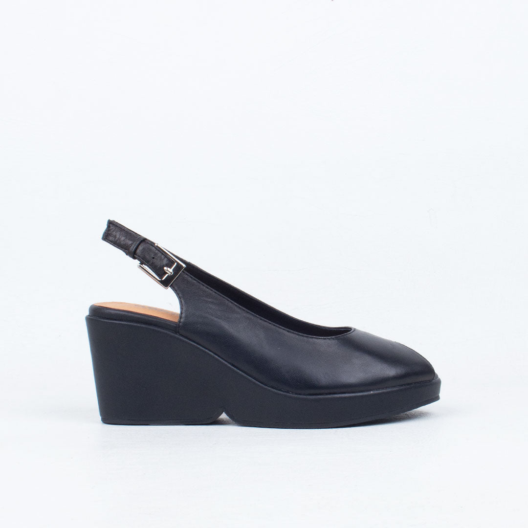 Skype Heeled Slingback
