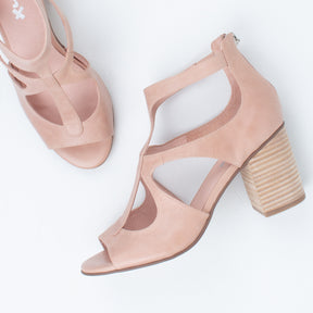 Capture Heeled Sandal