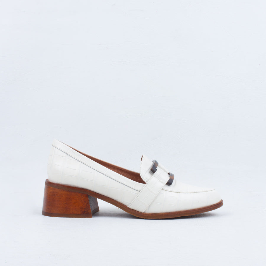 Antic Loafer