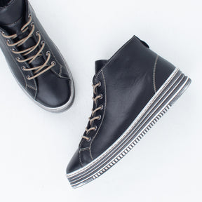 Vivid Ankle Boot