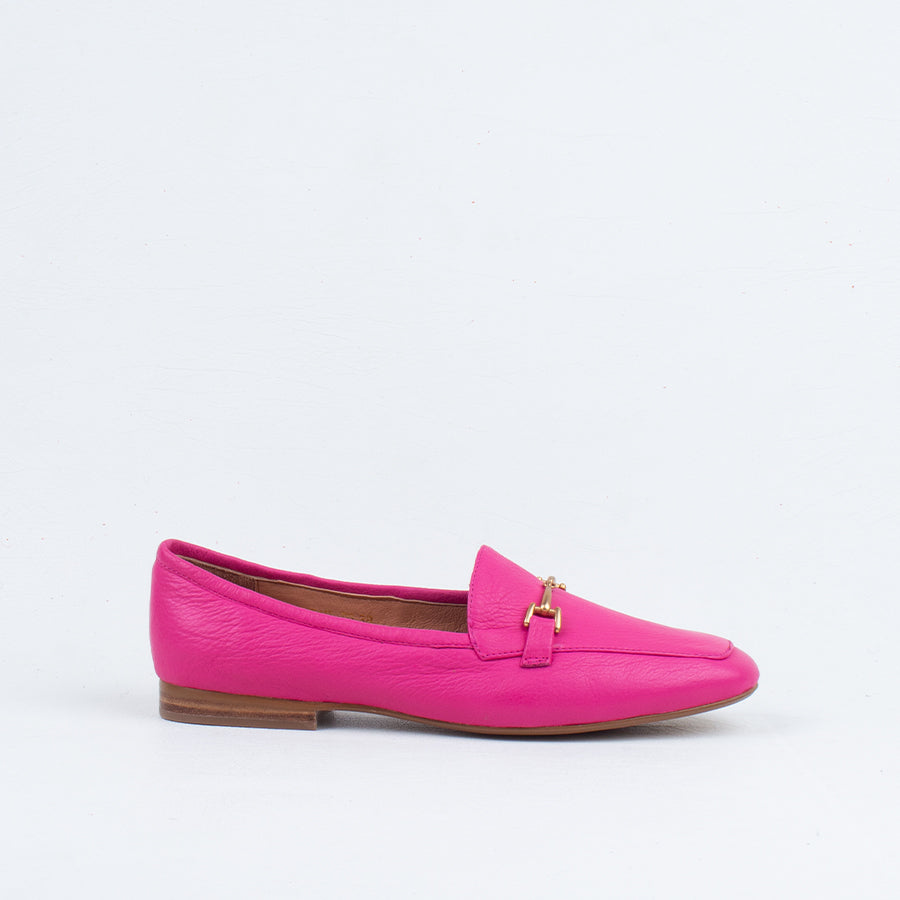 Milah Loafer