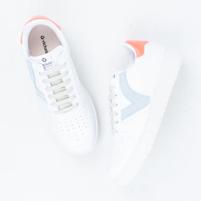 Venicia Sneaker